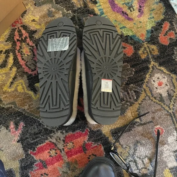 UGG Women's Black and Cream zora ballet flats - Picture 6 of 8